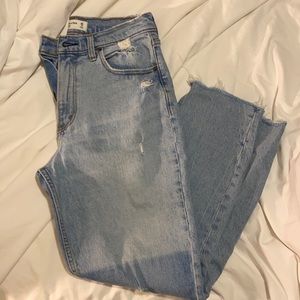 Abercrombie The Mom High Rise